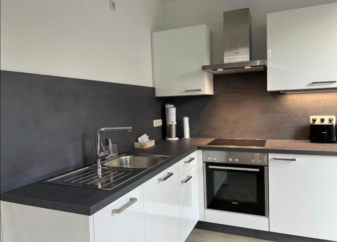 Haushalfte Mit Garten, Kamin, Grill & Whirlpool Nahe Ber